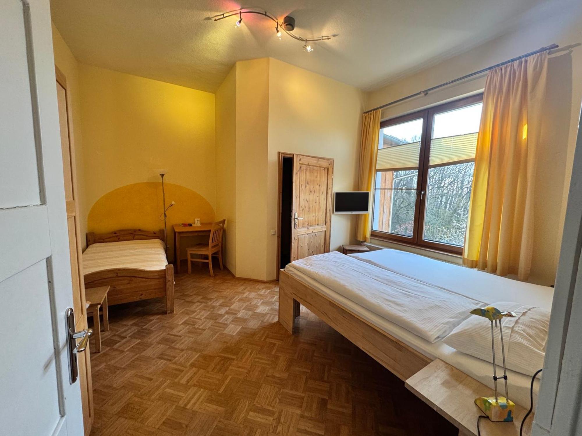 Hotel Gruenwald อันส์บาห์ ภายนอก รูปภาพ