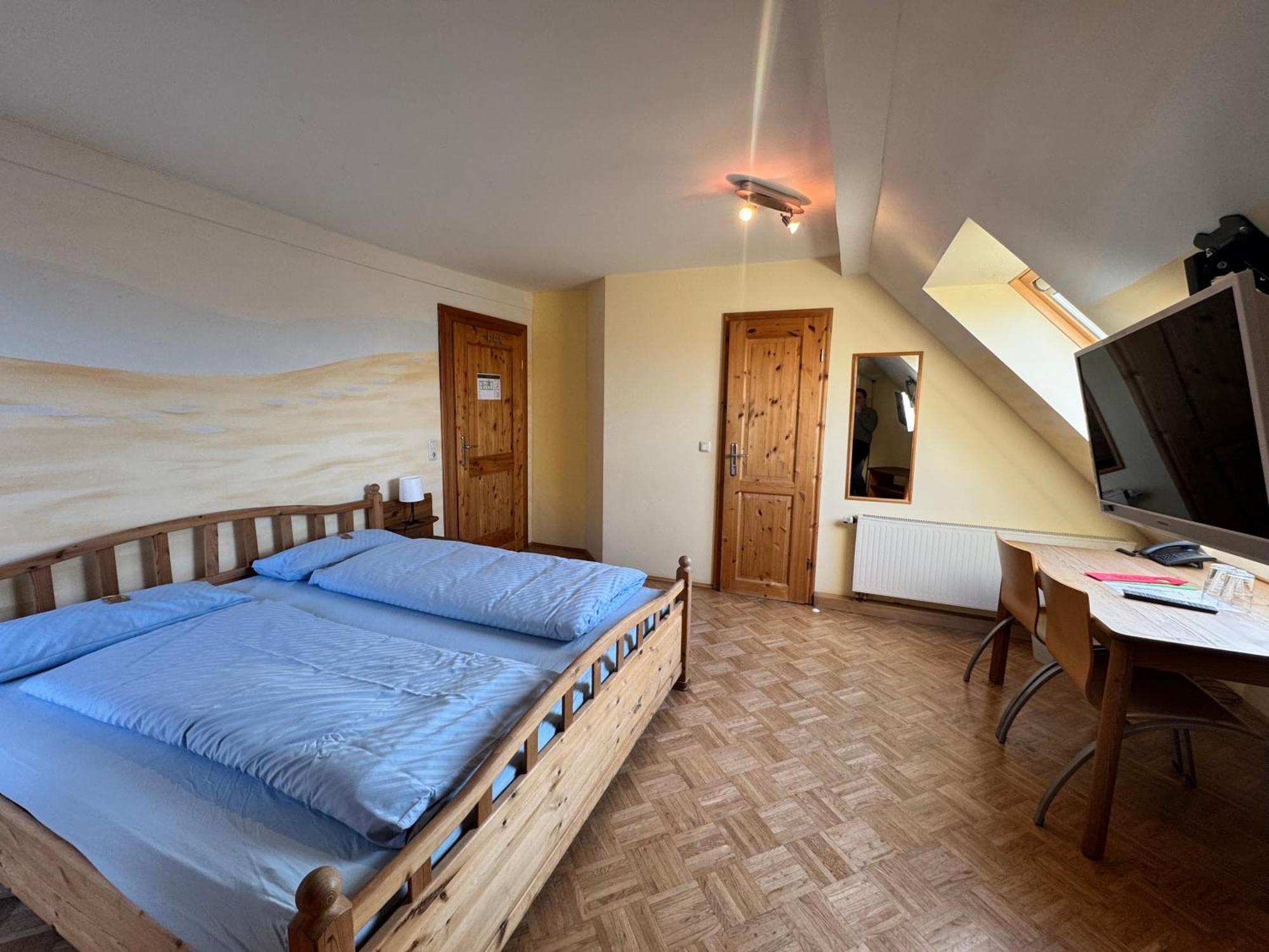 Hotel Gruenwald อันส์บาห์ ภายนอก รูปภาพ